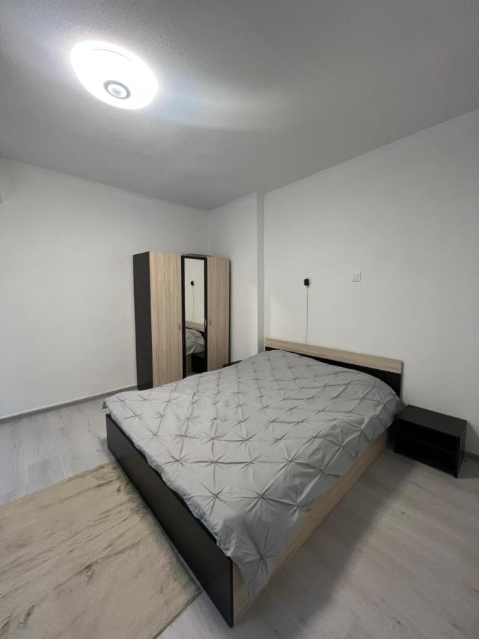 Guest House Tanevi เดวิน ภายนอก รูปภาพ